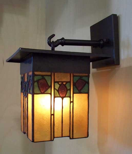 arts and crafts style lantern with hammered copper and mica